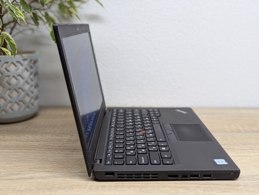 Уцінка! Ноутбук Б/В Lenovo ThinkPad X260, Intel Core i5-6200U, DDR4 8 GB, SSD 128GB, HD