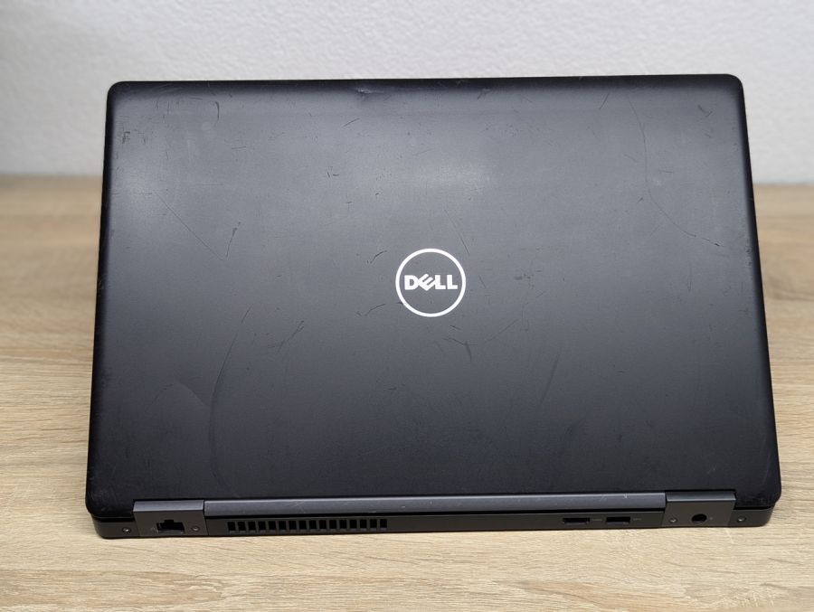 Уцінка! Ноутбук Б/В Dell Latitude E5570, Intel Core i5-6300U, DDR4 12 GB, SSD 128GB, 15.6" Full HD