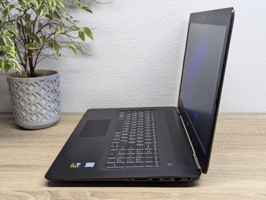 Ноутбук Б/В HP Pavilion 17 Notebook, Intel Core i7-7700HQ, DDR3 16 GB, SSD 128GB + HDD 750GB, GTX 1050, 17" Full HD