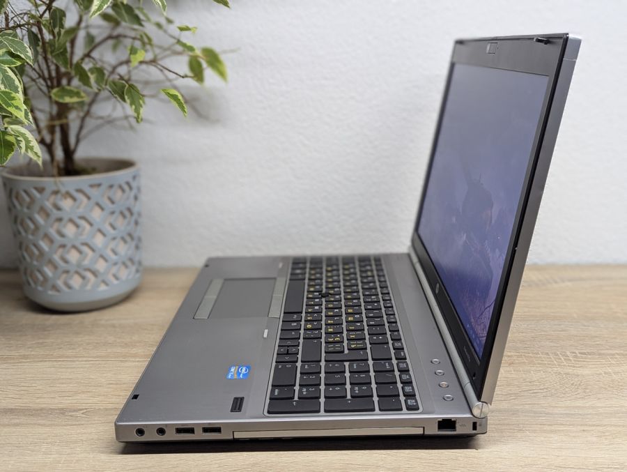 Уцінка! Ноутбук Б/В HP EliteBook 8570P, Intel Core i5-3360M, DDR3 8 GB, SSD 128GB, 15.6" HD