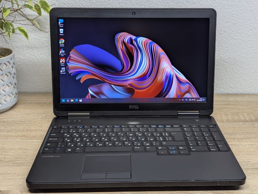 Уцінка! Ноутбук Б/В Dell Latitude E5540, Intel Core i5-4310U, DDR3 16 GB, SSD 256GB, GT 720M 2Gb, 15.6" Full HD