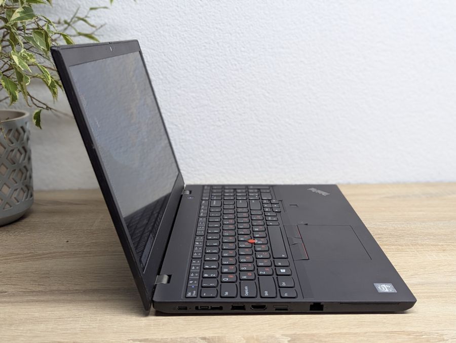 Уцінка! Ноутбук Б/В Lenovo ThinkPad L15, Intel Core i7-10510U, DDR4 16 GB, SSD 256GB, 15.6" Full HD