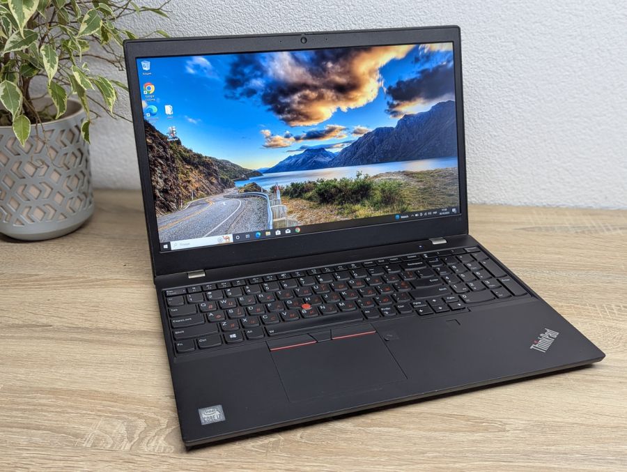 Уцінка! Ноутбук Б/В Lenovo ThinkPad L15, Intel Core i7-10510U, DDR4 16 GB, SSD 256GB, 15.6" Full HD