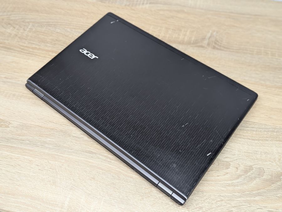 Уцінка! Ноутбук Б/В Acer Aspire V5-591G, Intel Core i5-6300HQ, DDR4 16 GB, SSD 128GB + SSD 500GB, GTX 950M 2Gb, 15.6" Full HD