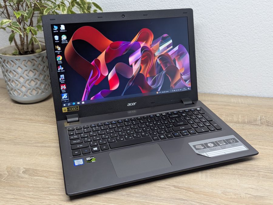 Уцінка! Ноутбук Б/В Acer Aspire V5-591G, Intel Core i5-6300HQ, DDR4 16 GB, SSD 128GB + SSD 500GB, GTX 950M 2Gb, 15.6" Full HD