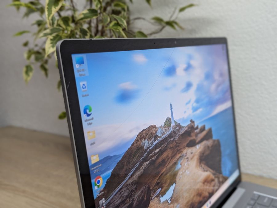Уцінка! Ноутбук Б/В Microsoft Surface Laptop 4, AMD Ryzen 7 3780U, DDR4 8 GB, SSD 256GB, AMD Radeon Graphics, 14" Full HD Сенсор