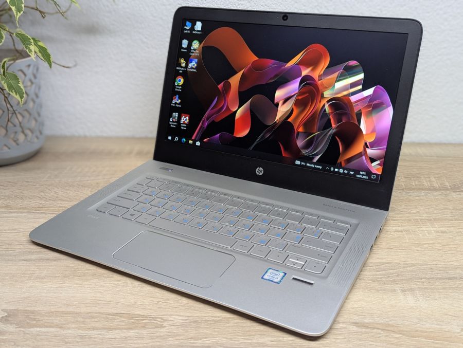 Уцінка! Ноутбук Б/В HP Envy Notebook, Intel Core i5-6200U, DDR3 4 GB, SSD 128GB, 13" Full HD