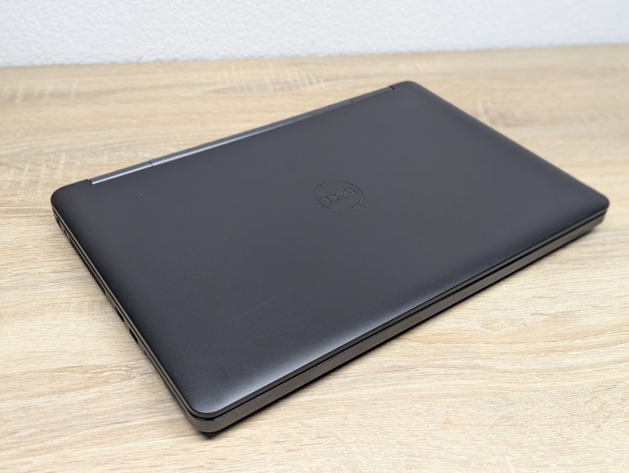 Ноутбук Б/В Dell Latitude E5540, Intel Core i7-4600U, DDR3 8 GB, SSD 128GB, NVIDIA GeForce GT 720M 2Gb, 15.6"