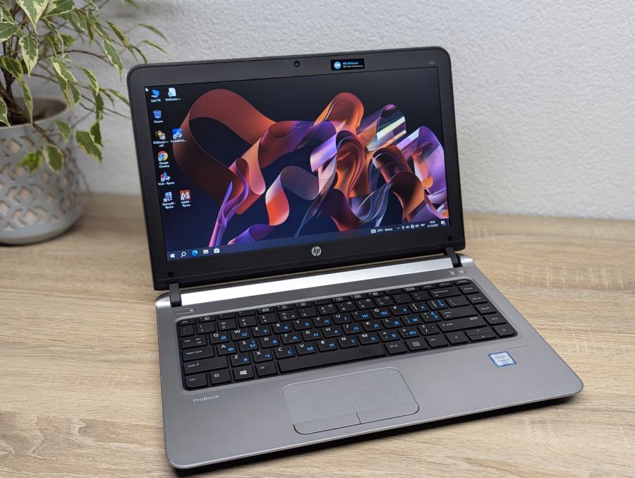 Ноутбук Б/В HP ProBook 430 G3, Intel Core i3-6100U, DDR3 8 GB, SSD 128GB, 12.5" HD