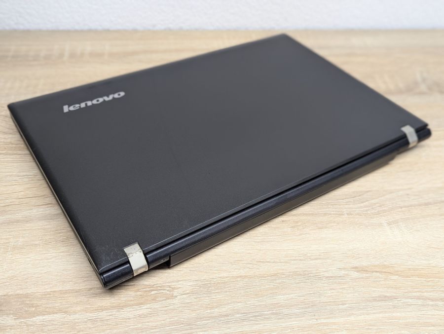 Уцінка! Ноутбук Б/В Lenovo E51-80, Intel Core i7-6500U, DDR3 16 GB, SSD 256GB, AMD Radeon R5 M330, 15.6"