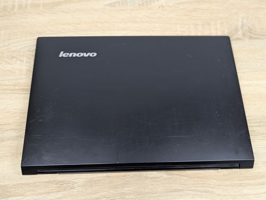 Уцінка! Ноутбук Б/В Lenovo B50-80, Intel Core i5-5200U, DDR3 8 GB, SSD 256GB, AMD Radeon HD 8500M, 15.6" Full HD
