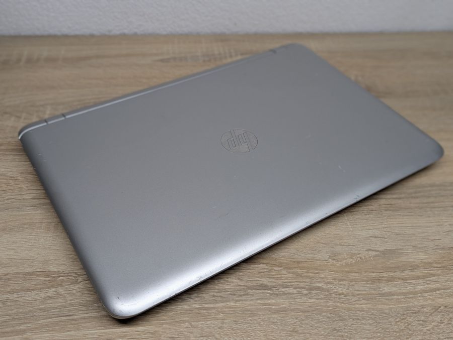 Уцінка! Ноутбук Б/В HP Pavilion 17 Notebook, Intel Core i3-6100U, DDR3 8 GB, SSD 128GB, 17" HD