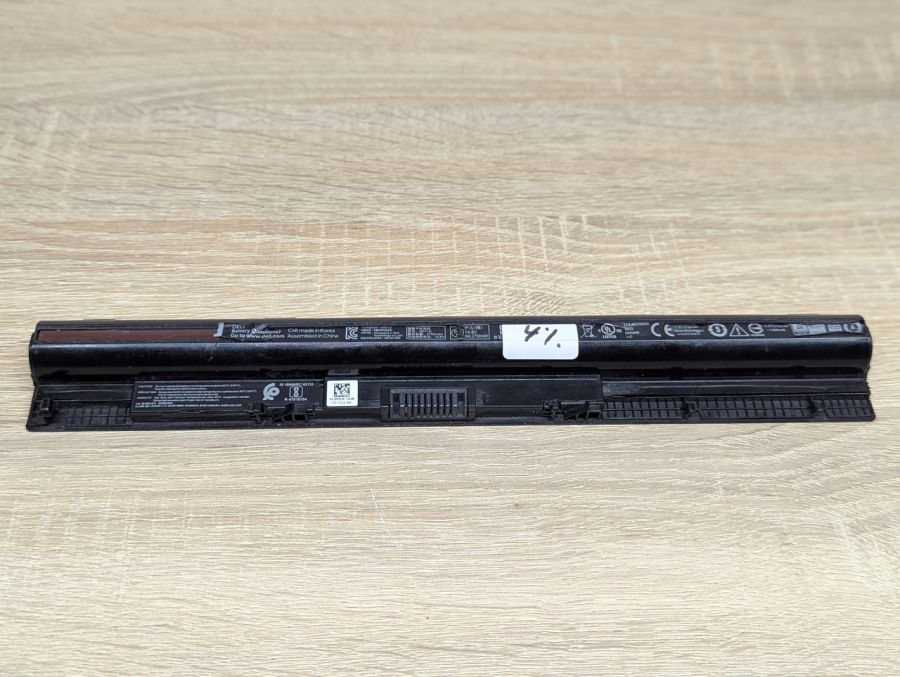 Б/В Оригінальна акумуляторна батарея Dell M5Y1K