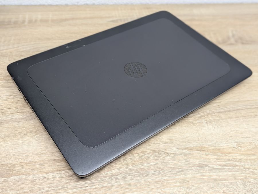 Уцінка! Ноутбук Б/В HP ZBook 15, Intel Core i7-7700HQ, DDR3 32 GB, SSD 256GB + SSD 128GB + SSD 320GB, NVIDIA Quadro M1200 4Gb, 15.6" Full HD