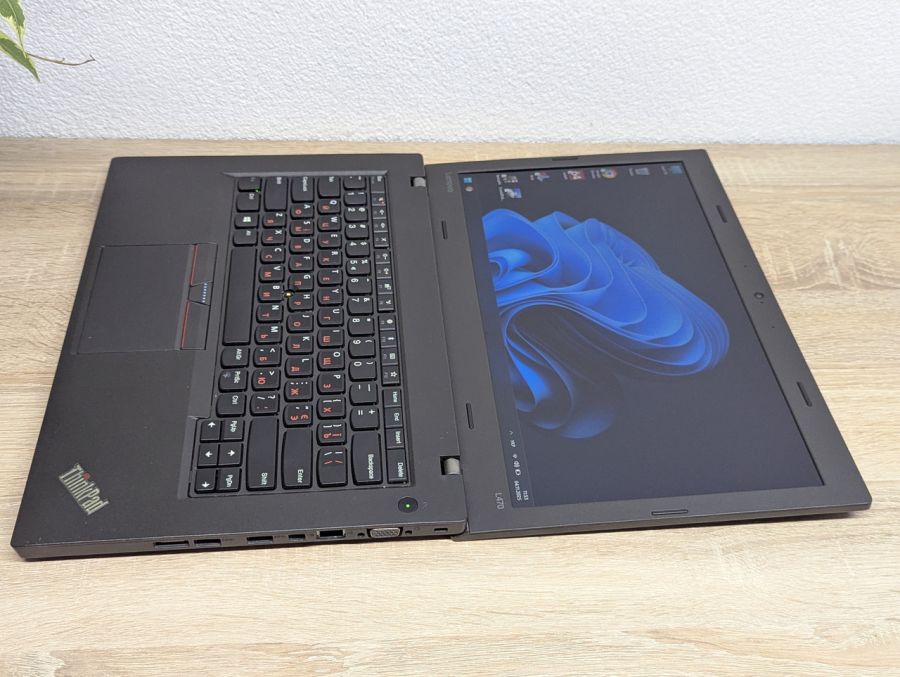 Уцінка! Ноутбук Б/В Lenovo ThinkPad L470, Intel Core i5-6200U, DDR4 8 GB, SSD 128GB, 14" Full HD