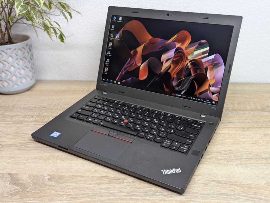 Ноутбук Б/В Lenovo ThinkPad T470P, Intel Core i5-7300HQ, DDR4 8 GB, SSD 128GB, 14" Full HD