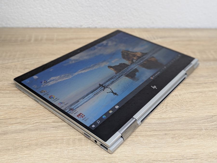 Уцінка! Ноутбук Б/В HP Spectre X360, Intel Core i5-8250U, DDR3 8 GB, SSD 256GB, 14" Full HD Сенсор