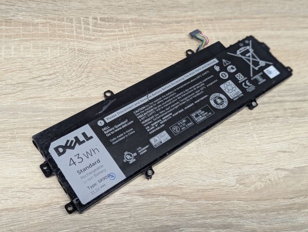 Б/В Оригінальна акумуляторна батарея Dell 5R9DD