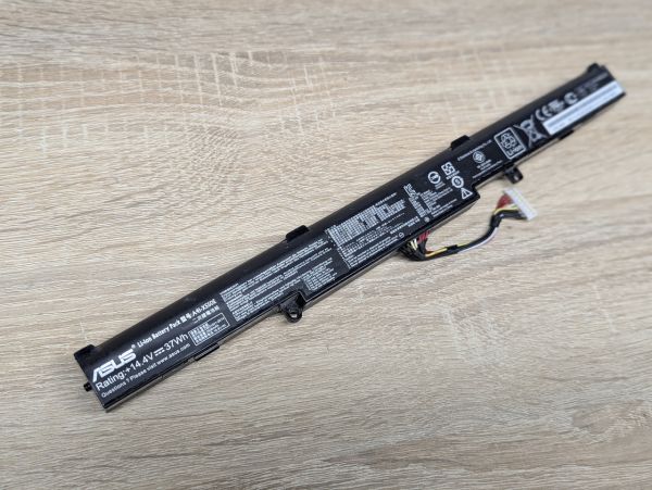 Б/В Оригінальна акумуляторна батарея Asus A41-X550E
