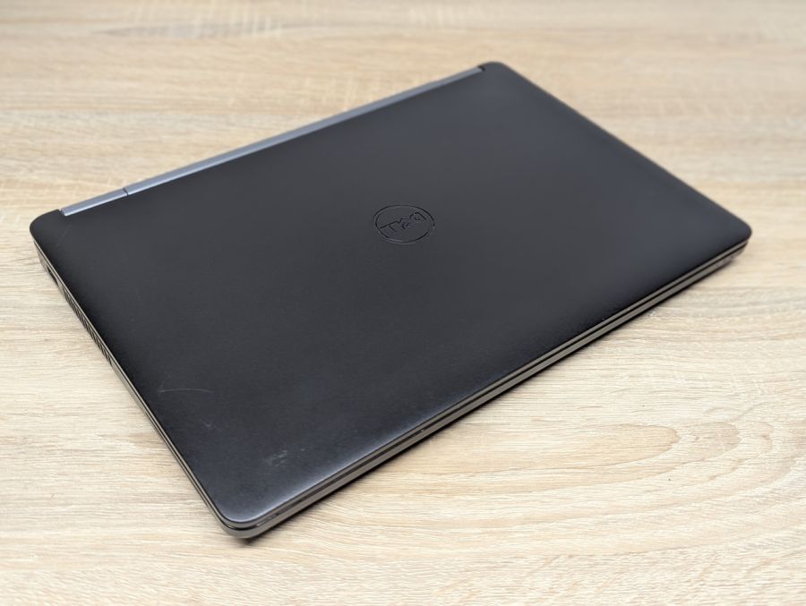 Уцінка! Ноутбук Б/В Dell Latitude E5270, Intel Core i5-6300U, DDR4 8 GB, SSD 128GB, 12" HD