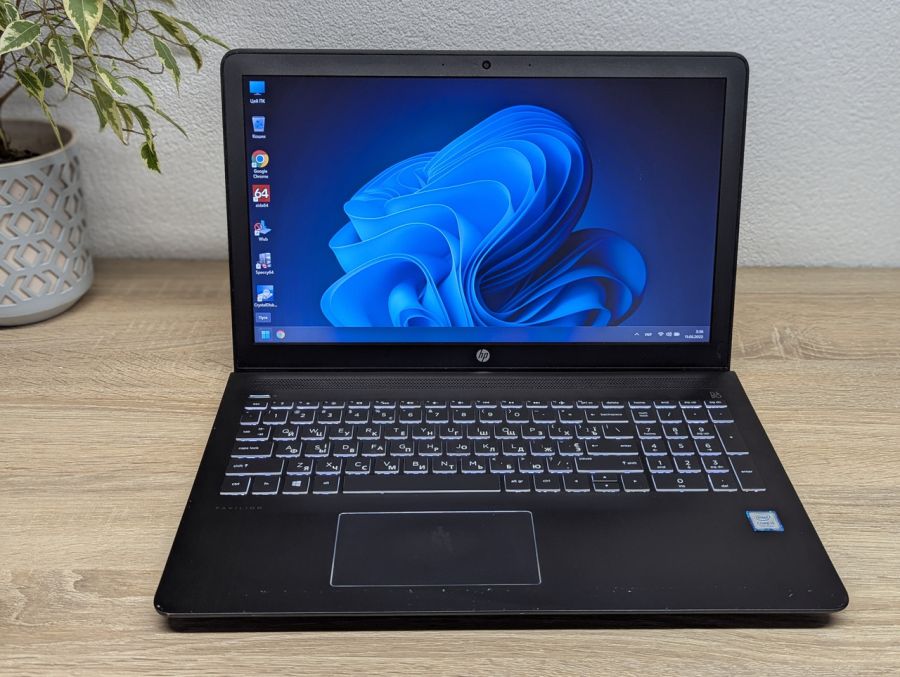 Уцінка! Ноутбук Б/В HP Pavilion Power Laptop 15, Intel Core i5-7300HQ, DDR4 16 GB, SSD 128GB + 1 TB, NVIDIA GeForce GTX 1050 2 GB, 15.6" Full HD