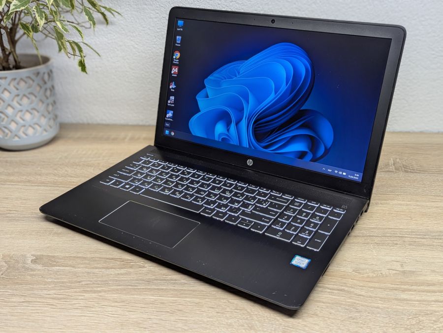Уцінка! Ноутбук Б/В HP Pavilion Power Laptop 15, Intel Core i5-7300HQ, DDR4 16 GB, SSD 128GB + 1 TB, NVIDIA GeForce GTX 1050 2 GB, 15.6" Full HD