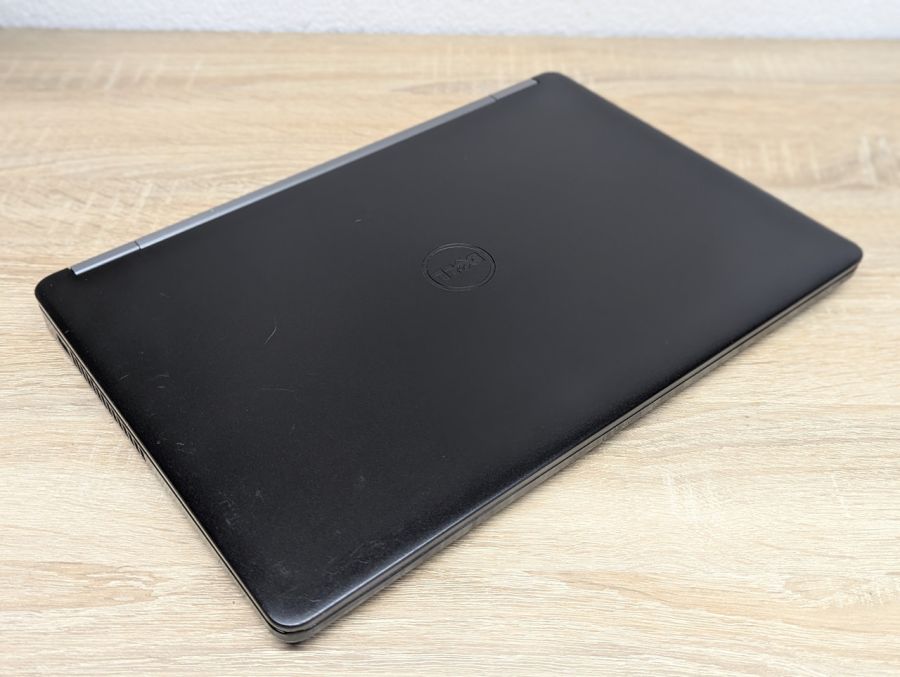Уцінка! Ноутбук Б/В Dell Latitude E5470, Intel Core i5-6300U, DDR4 8 GB, SSD 128GB, 14" Full HD