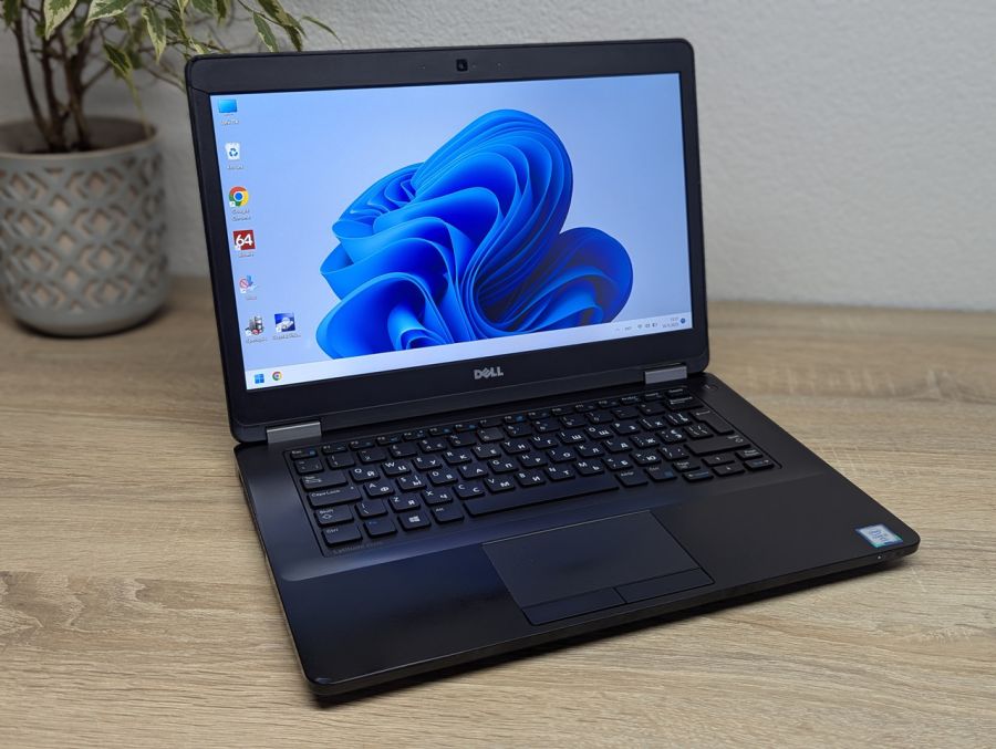 Уцінка! Ноутбук Б/В Dell Latitude E5470, Intel Core i5-6300U, DDR4 8 GB, SSD 128GB, 14" Full HD