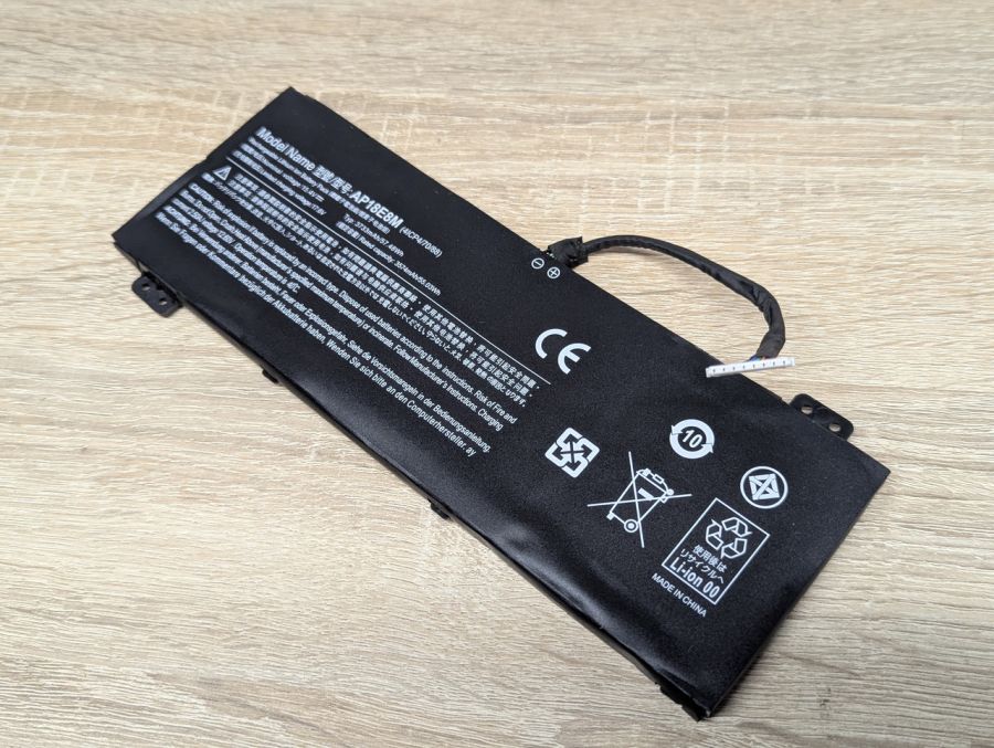 Б/В Акумуляторна батарея Acer AP18E8M (НОВА)