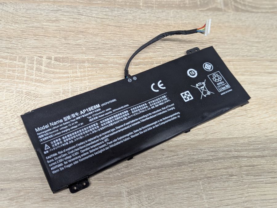 Б/В Акумуляторна батарея Acer AP18E8M (НОВА)