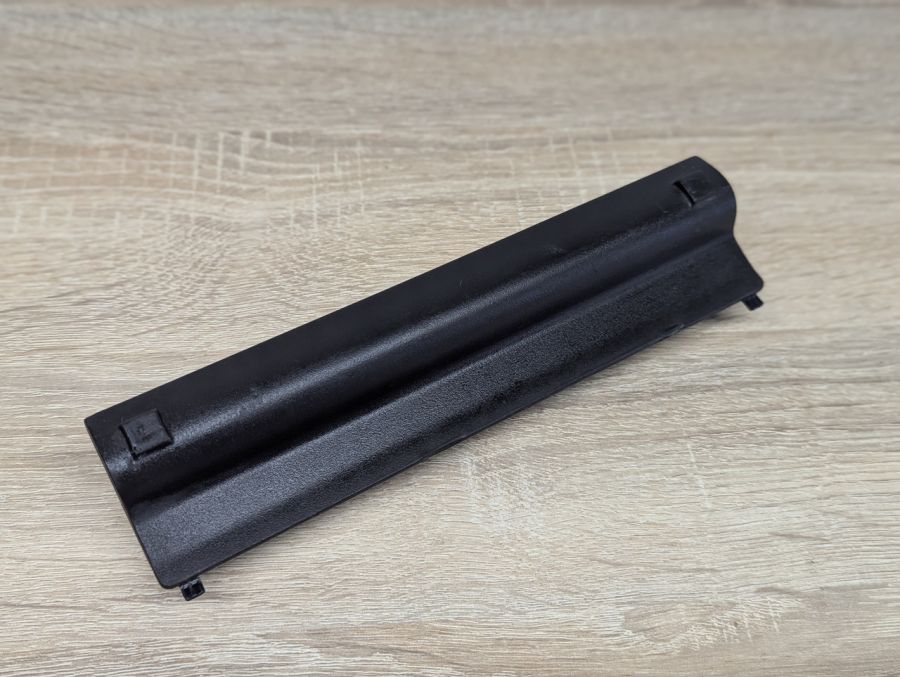 Б/В Оригінальна акумуляторна батарея Dell G038N