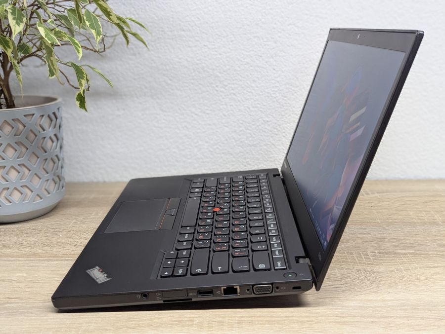 Уцінка! Ноутбук Б/В Lenovo ThinkPad T450S, Intel Core i5-5200U, DDR3 12 GB, SSD 128GB, 14" HD