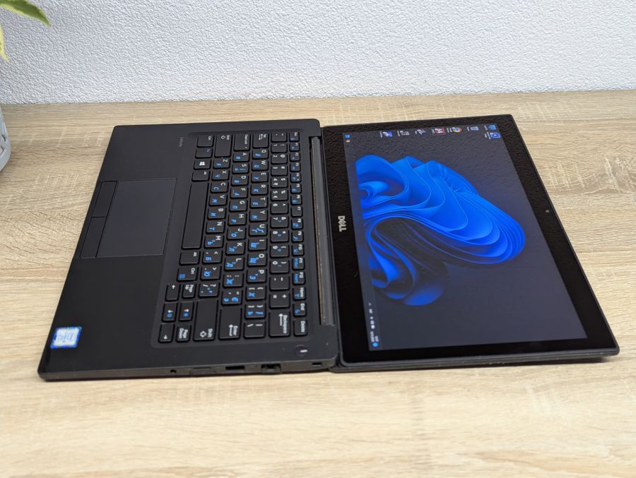 Уцінка! Ноутбук Б/В Dell Latitude 7280, Intel Core i5-7300U, DDR4 8 GB, SSD 128GB, 12" Full HD Сенсор