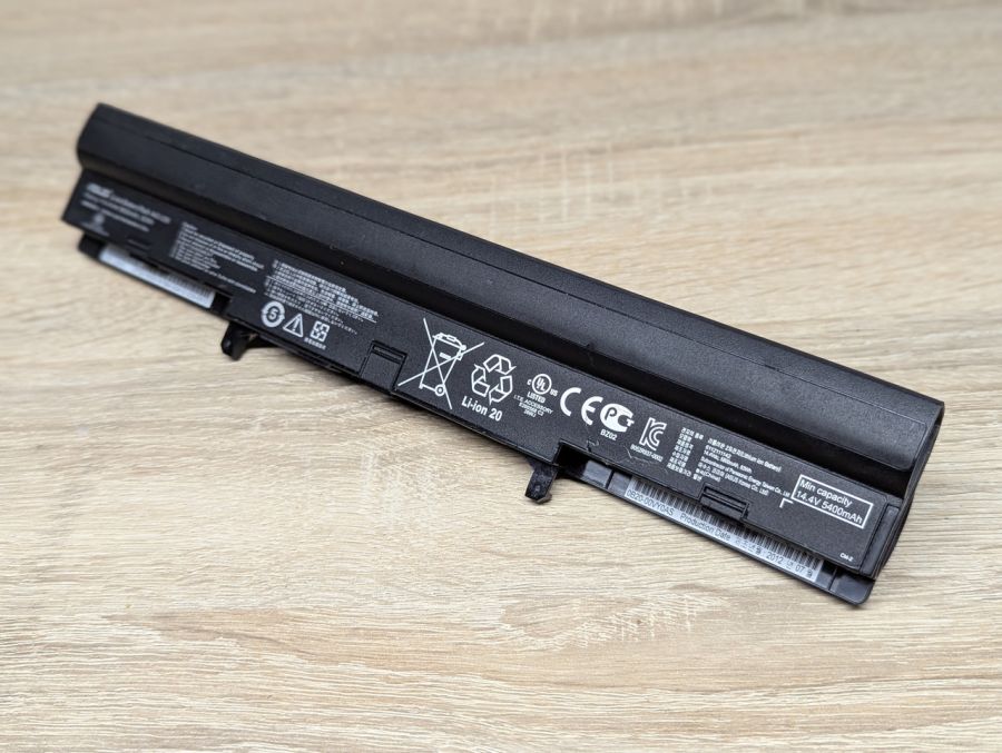 Б/В Оригінальна акумуляторна батарея Asus A42-U36