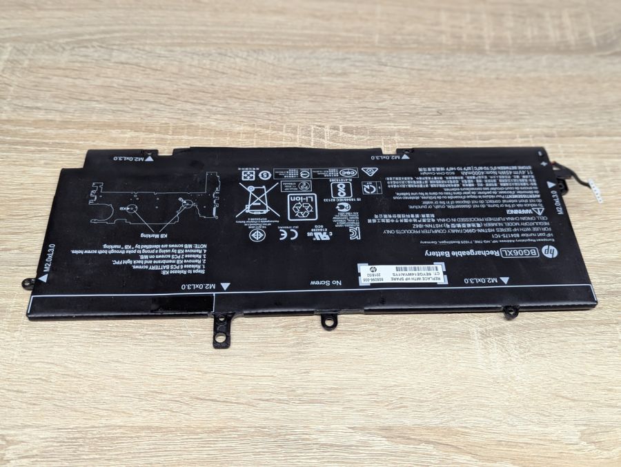 Б/В Оригінальна акумуляторна батарея HP BG06XL