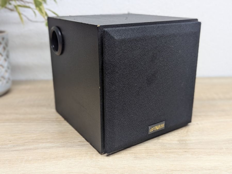 Б/В Сабвуфер Creative SW320