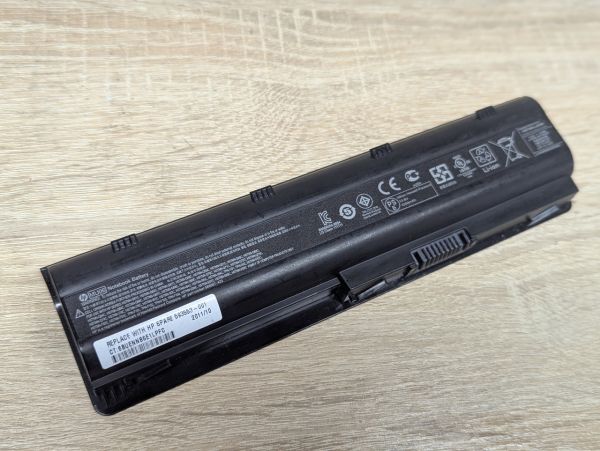 Б/В Оригінальна акумуляторна батарея HP MU06