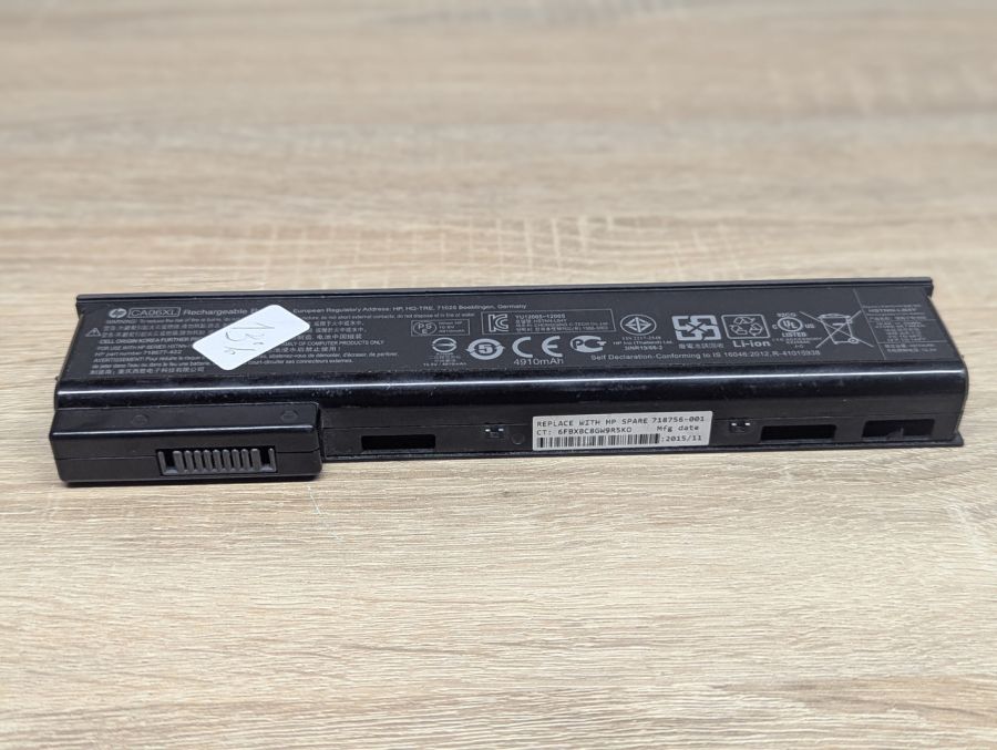 Б/В Оригінальна акумуляторна батарея HP CA06XL