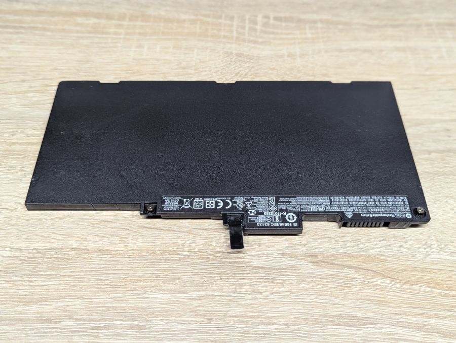 Б/В Оригінальна акумуляторна батарея HP TA03XL