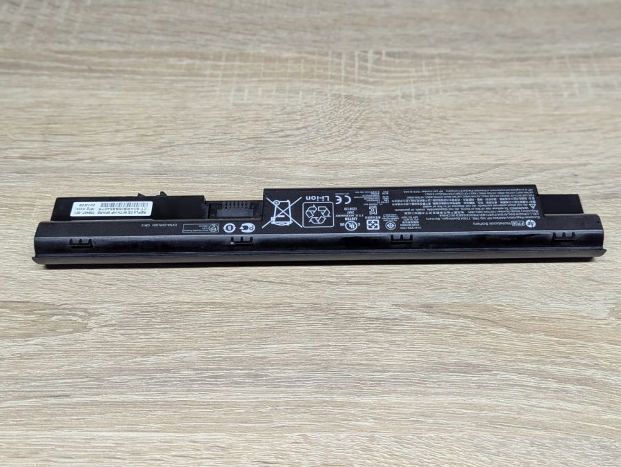 Б/В Оригінальна акумуляторна батарея HP FP06 [ProductHub SKU FP06]