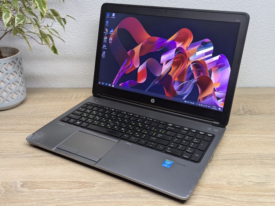 Ноутбук Б/В HP ProBook 650 G1, Intel Core i7-4610M, DDR3 8GB, SSD 128GB, 15.6" Full HD
