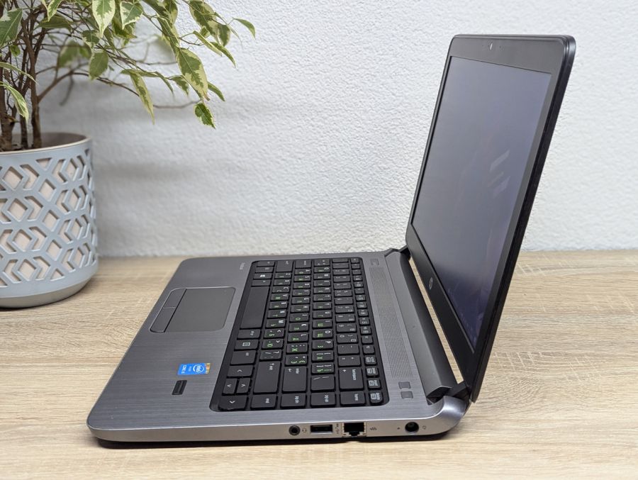Уцінка! Ноутбук Б/В HP ProBook 430 G2, Intel Core i5-5200U, DDR3 8 GB, SSD 128GB, 12.5" HD