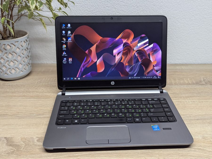 Уцінка! Ноутбук Б/В HP ProBook 430 G2, Intel Core i5-5200U, DDR3 8 GB, SSD 128GB, 12.5" HD