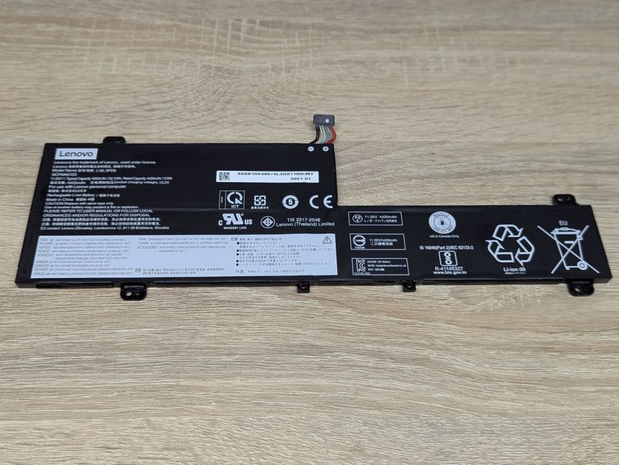 Б/В Оригінальна акумуляторна батарея Lenovo L19L3PD6