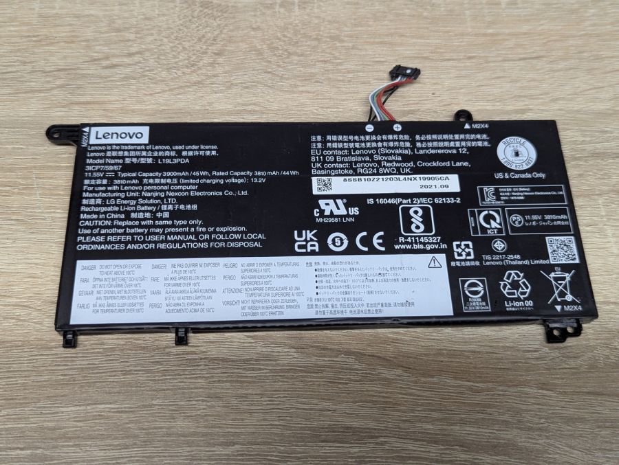 Б/В Оригінальна акумуляторна батарея Lenovo L19L3PDA