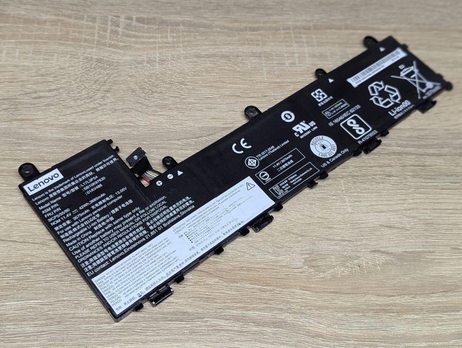 Б/В Акумуляторна батарея Lenovo L17L3P54