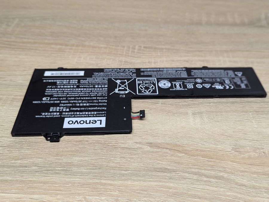 Б/В Оригінальний акумулятор Lenovo L16M4PB2
