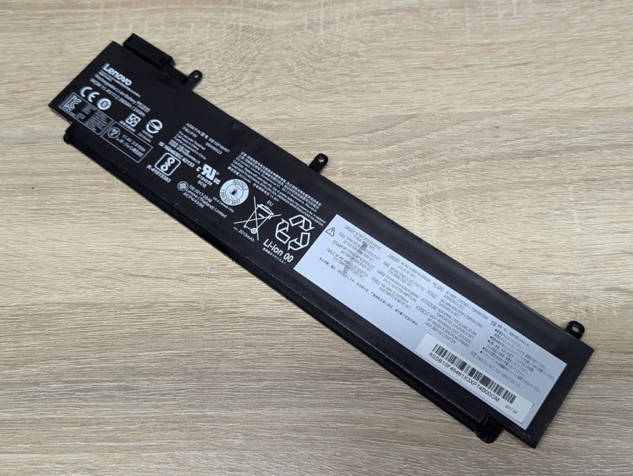 Б/В Оригінальна акумуляторна батарея Lenovo SB10F46461