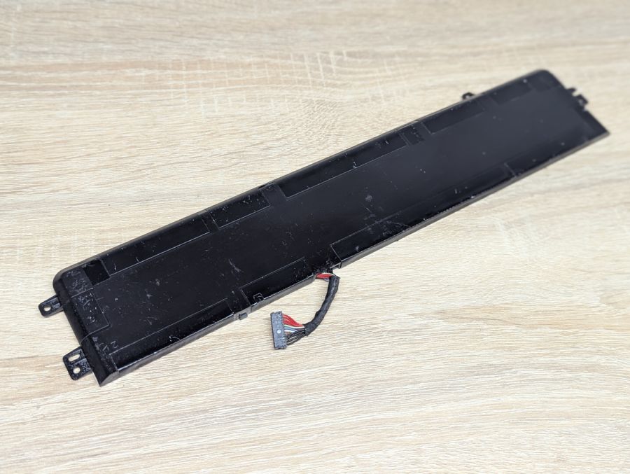 Б/В Оригінальний акумулятор Lenovo L14S3P24