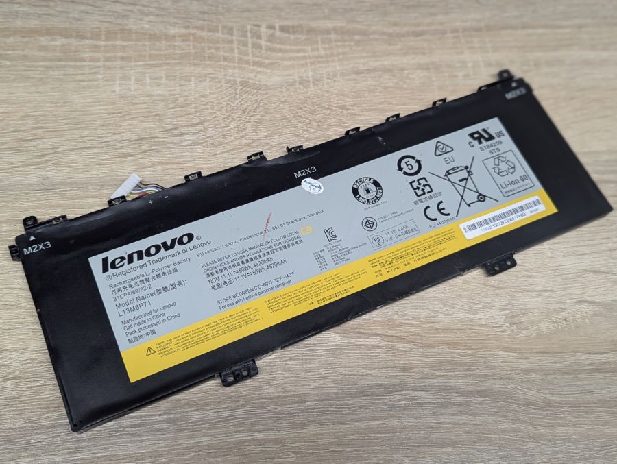 Б/В Оригінальна акумуляторна батарея Lenovo L13M6P71